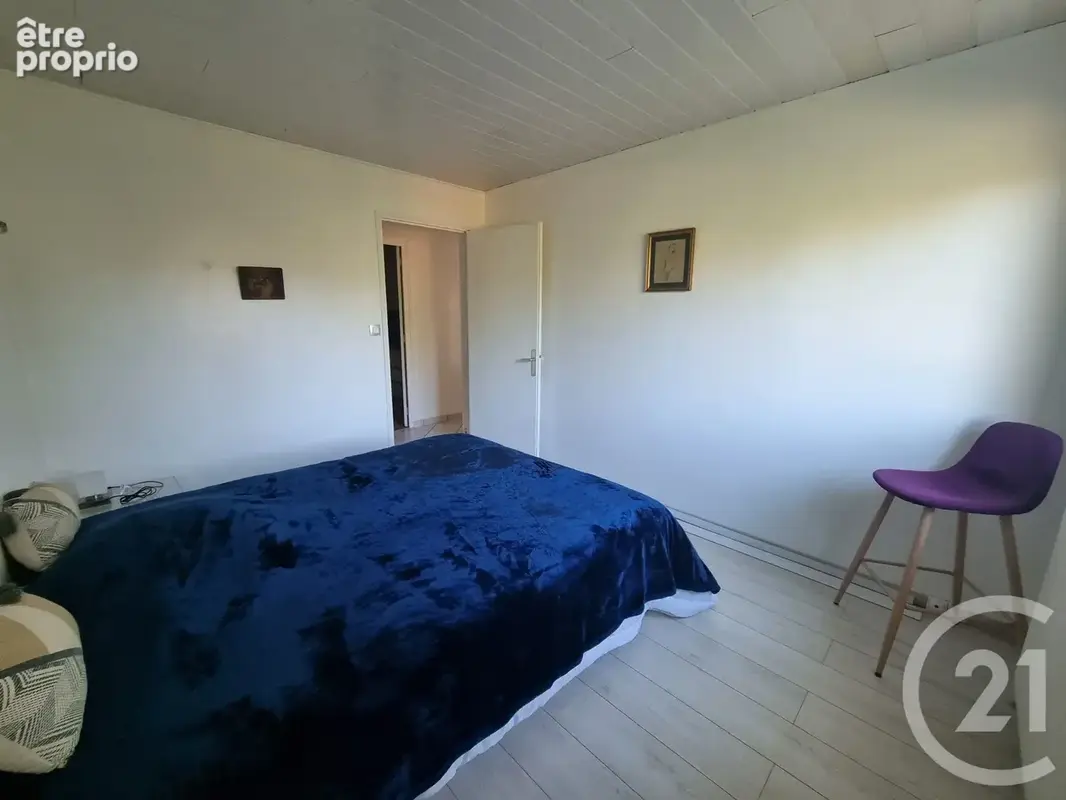 Maison 4 pièces 85 m² à vendre à La Chapelle-Naude (71500) - photo 13