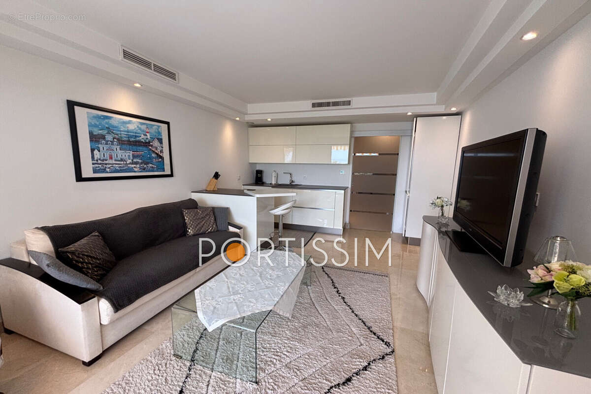 Appartement 41 m² à Saint-Laurent-Du-Var  - photo 6