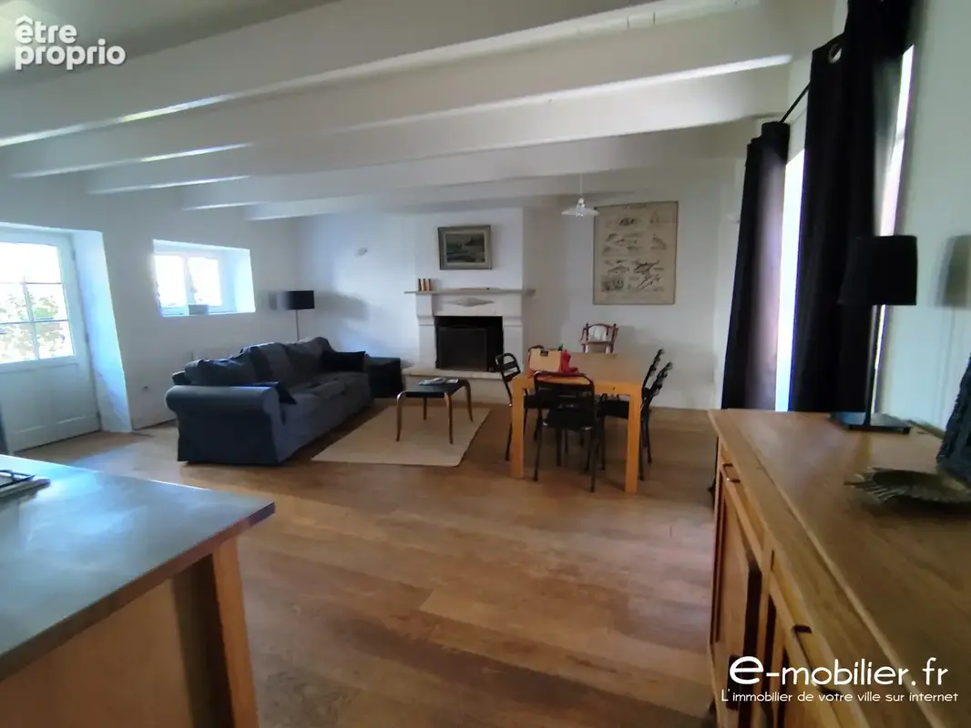 Maison à GROIX