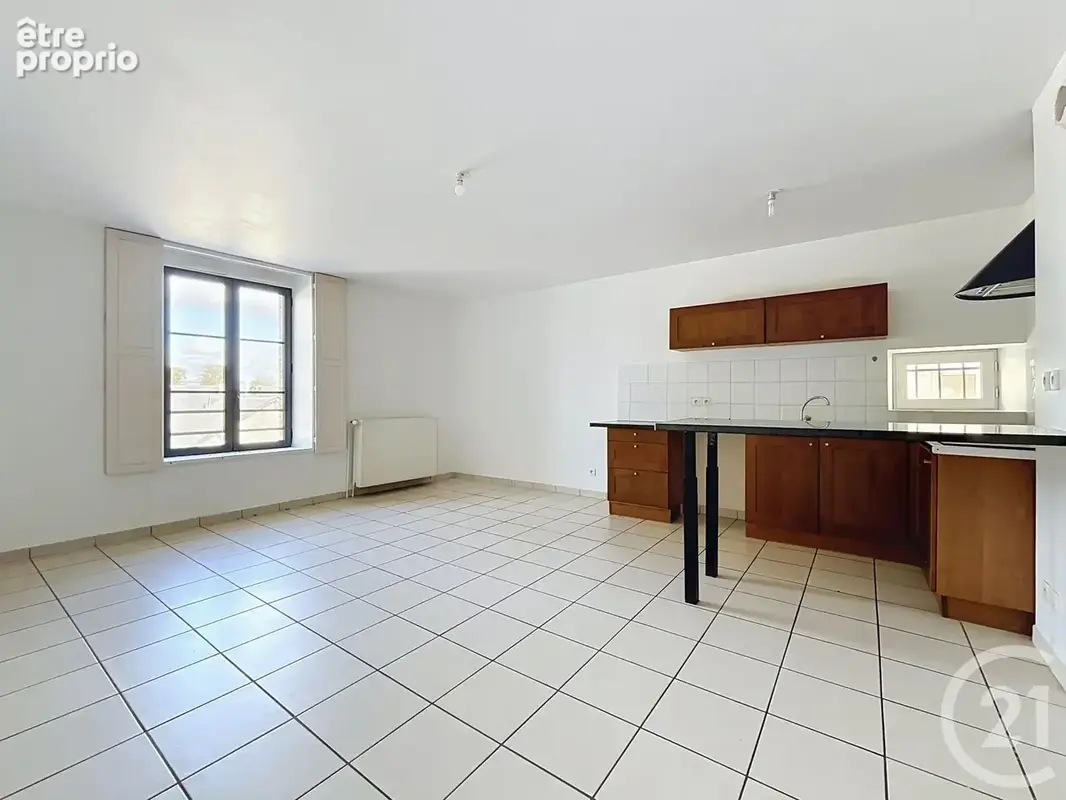 Appartement 4 pièces 93 m² à vendre à Chartres (28000) - photo 4