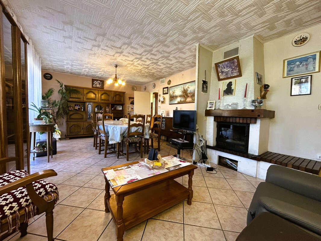 Maison à PONT-SAINTE-MAXENCE