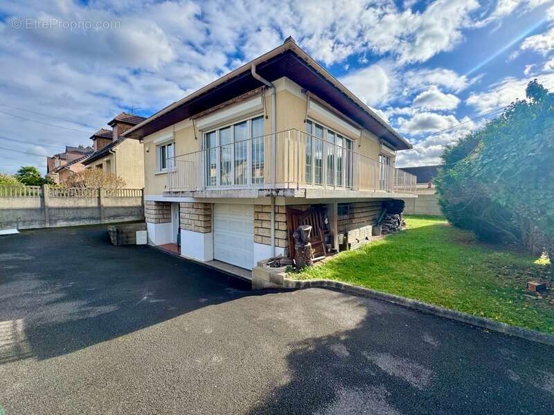 Maison à TREMBLAY-EN-FRANCE