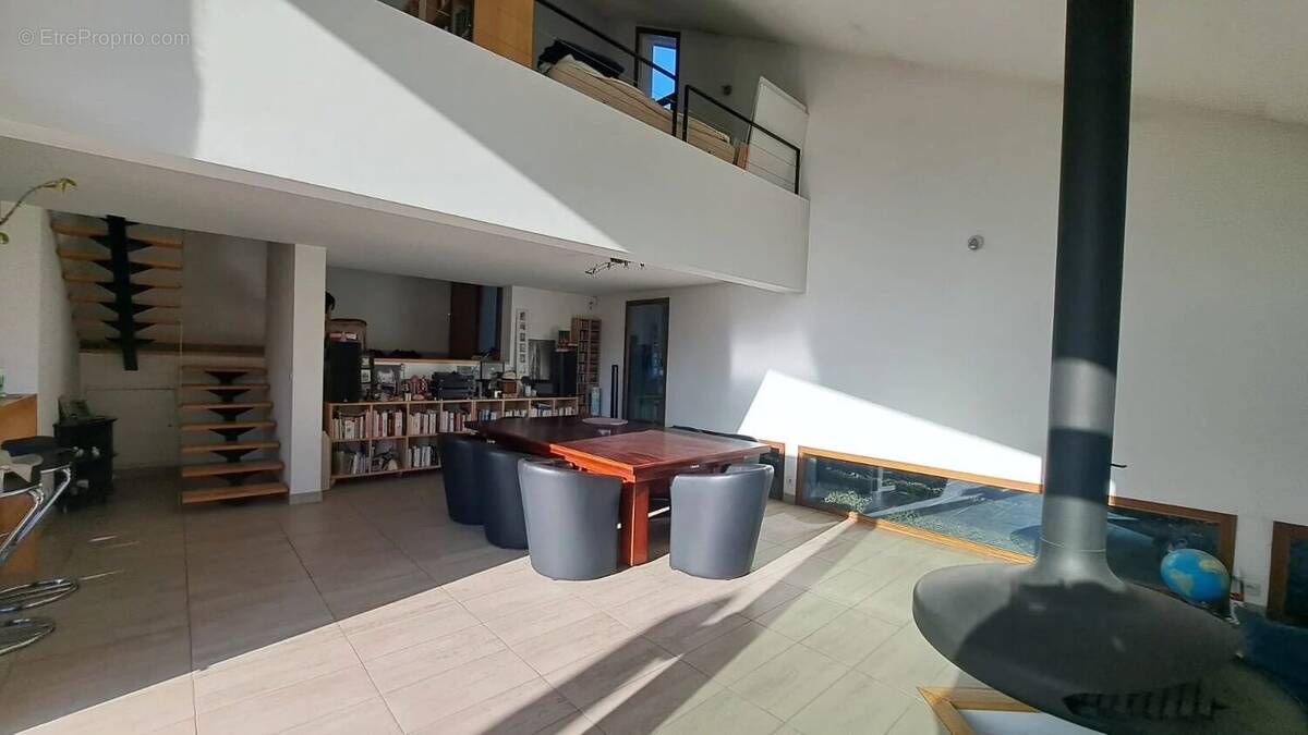 Maison à VAULNAVEYS-LE-HAUT