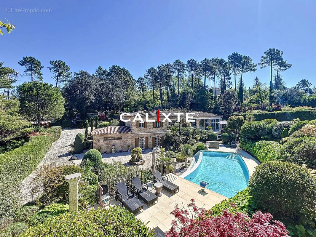 Maison à MONTAUROUX