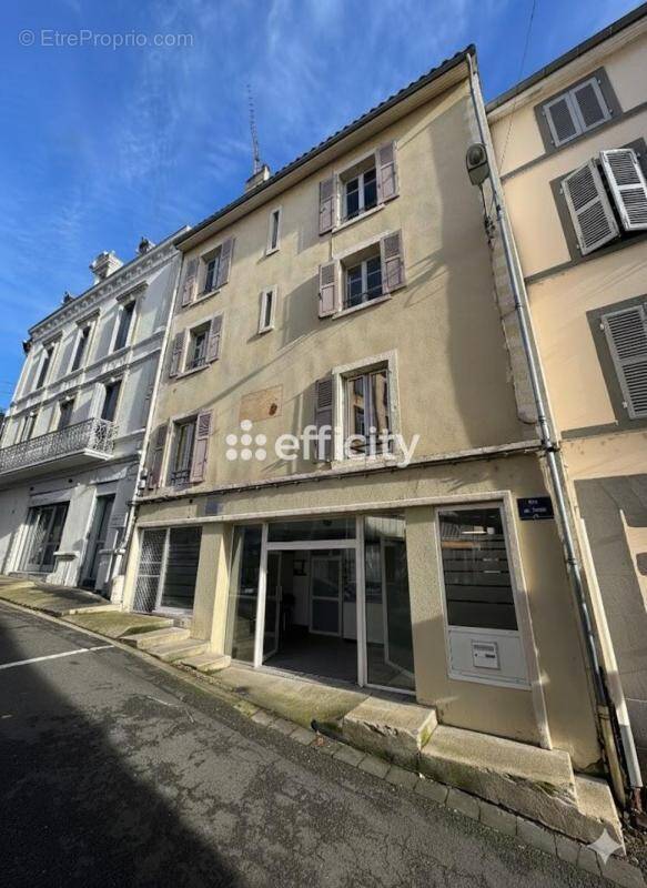 Appartement à THIERS