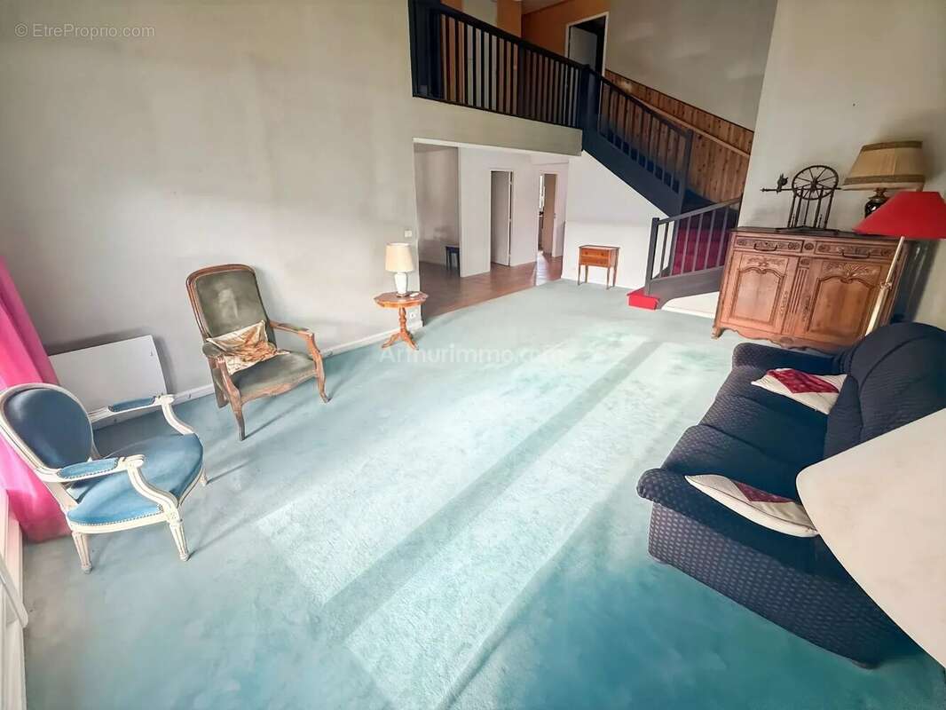 Maison à SOISY-SUR-SEINE