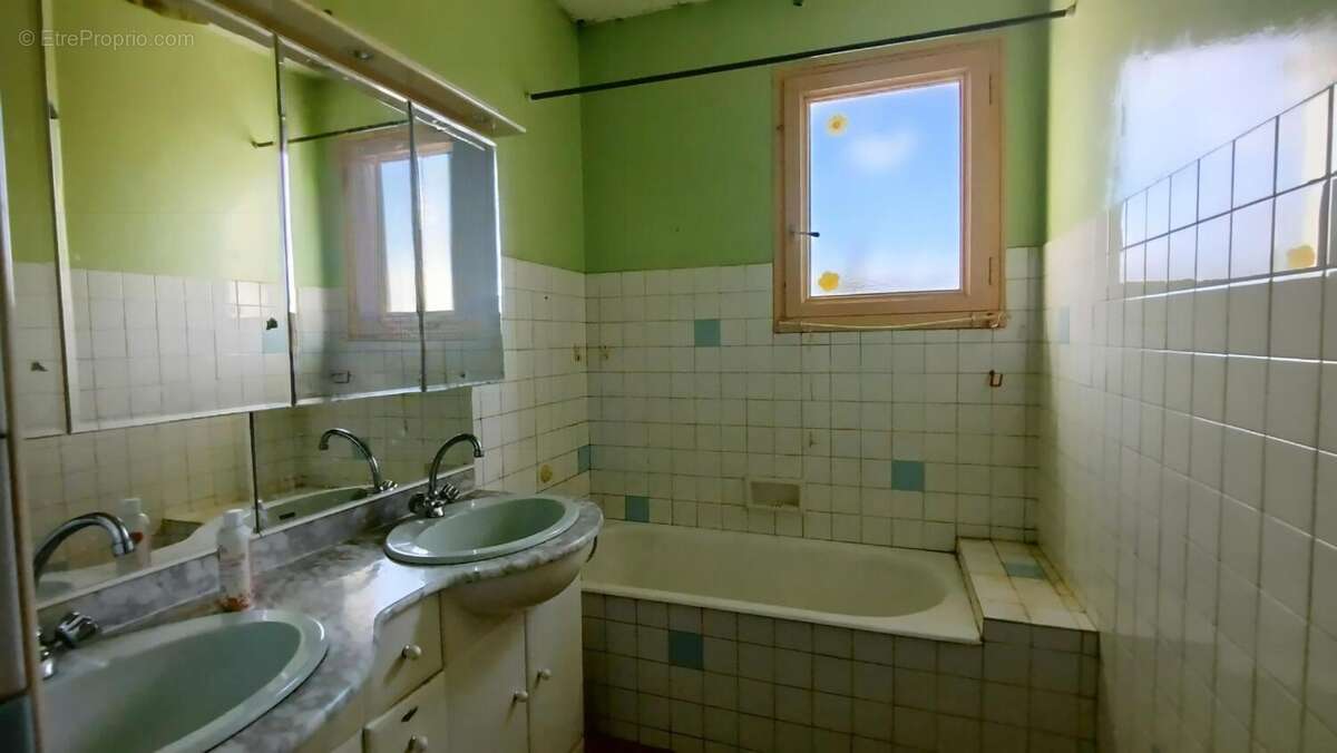 Photo 9 - Maison à SAINT-MARC-LE-BLANC