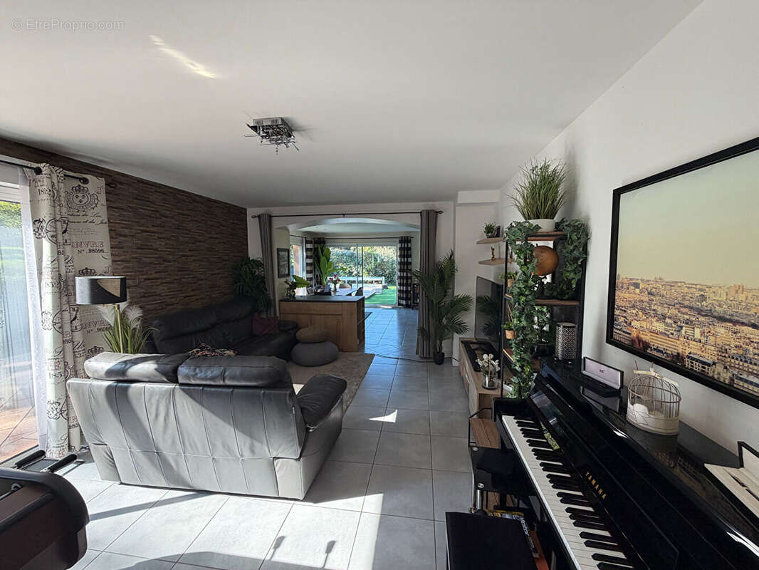 Maison à SAINT-BENOIT