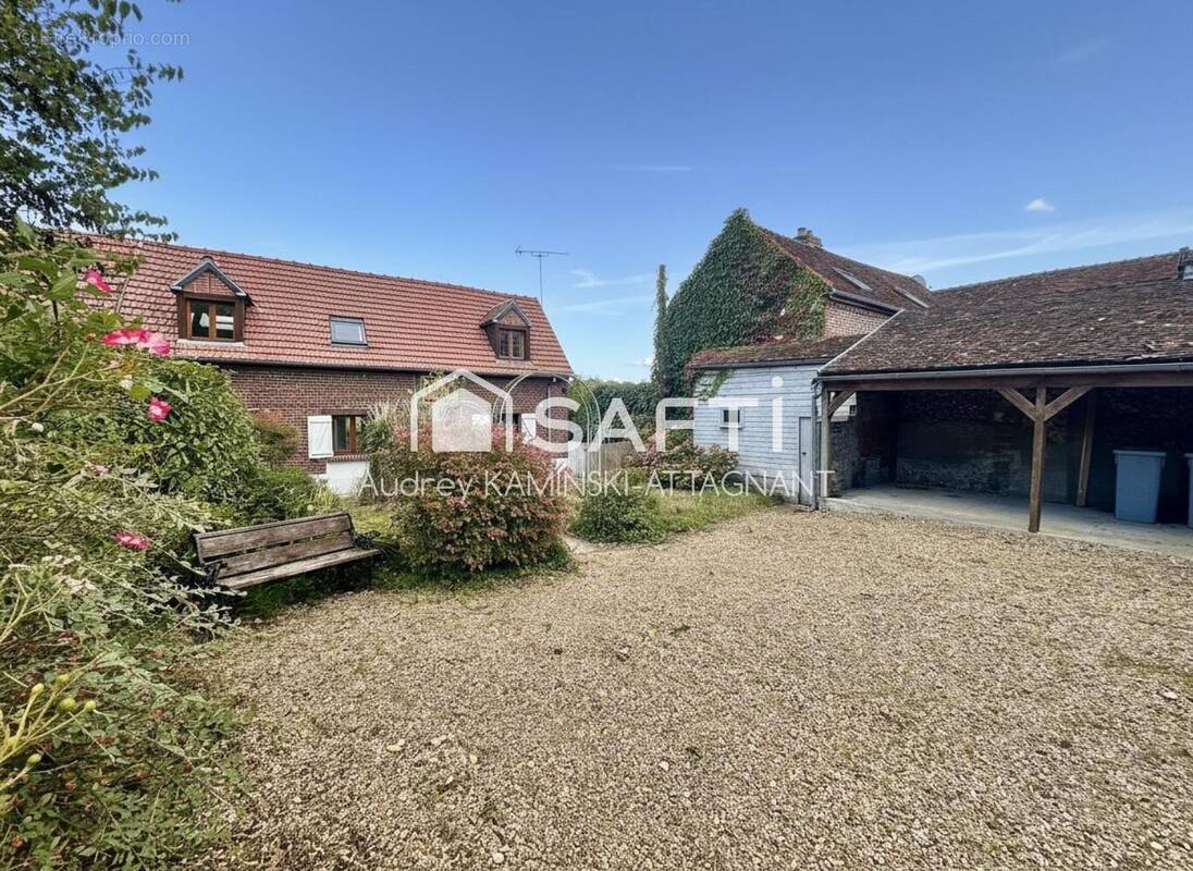 Photo 1 - Maison à AUNEUIL