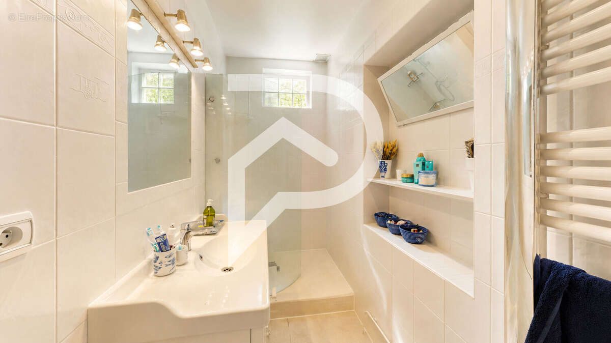 Maison familiale 158 m² avec piscine à Maule - photo 18