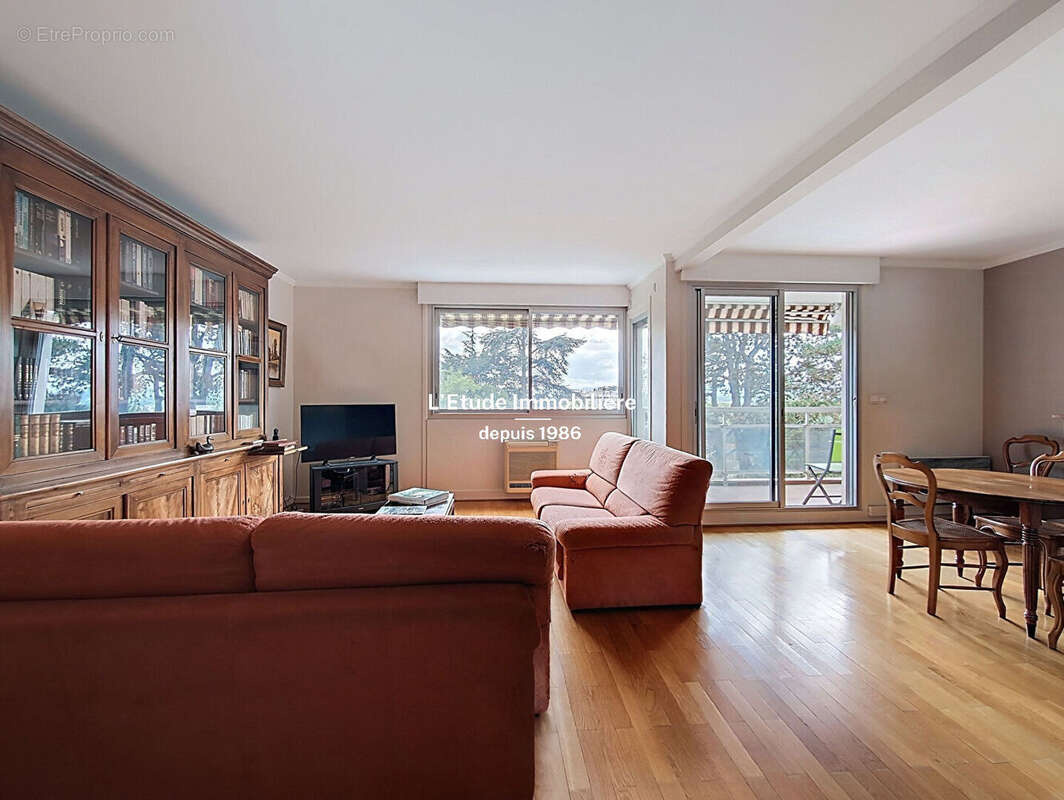 Appartement à CALUIRE-ET-CUIRE