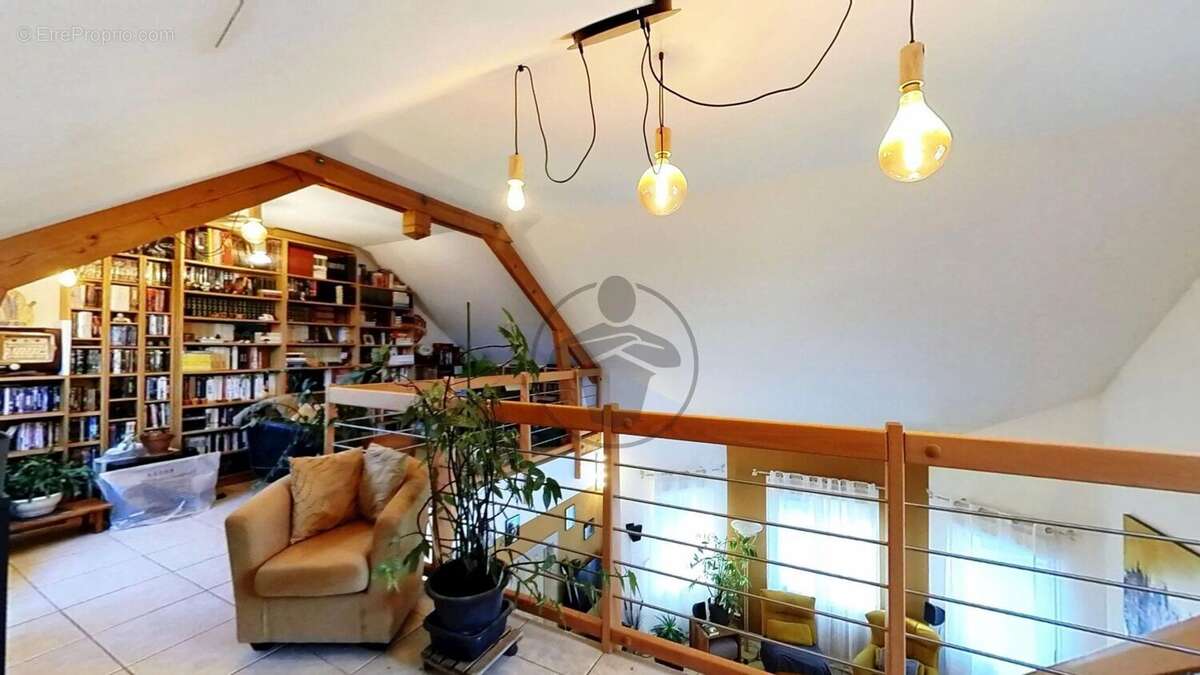 Maison à GUENANGE