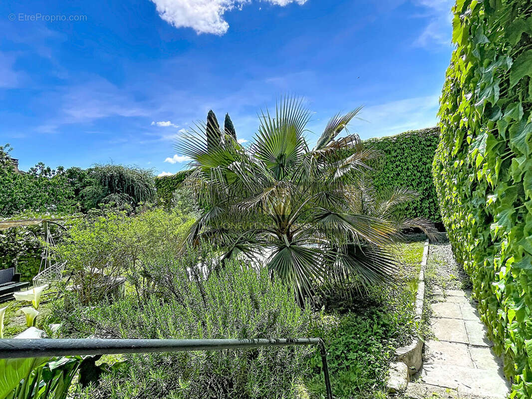 Carpentras maison de ville t6 115m² evolutive sur 370m² de terrain cloture - photo 16