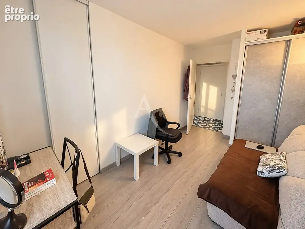 Colomiers HYPER CENTRE - Appartement T3- 65m² + 2 parkings + cellier - photo 9