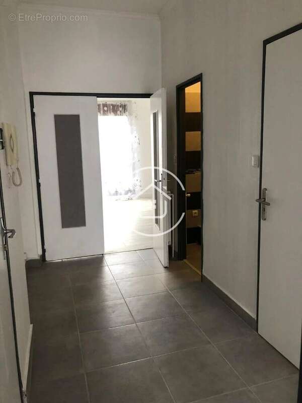 Appartement Blois 2 pièce(s) 43.83 m2 - photo 4