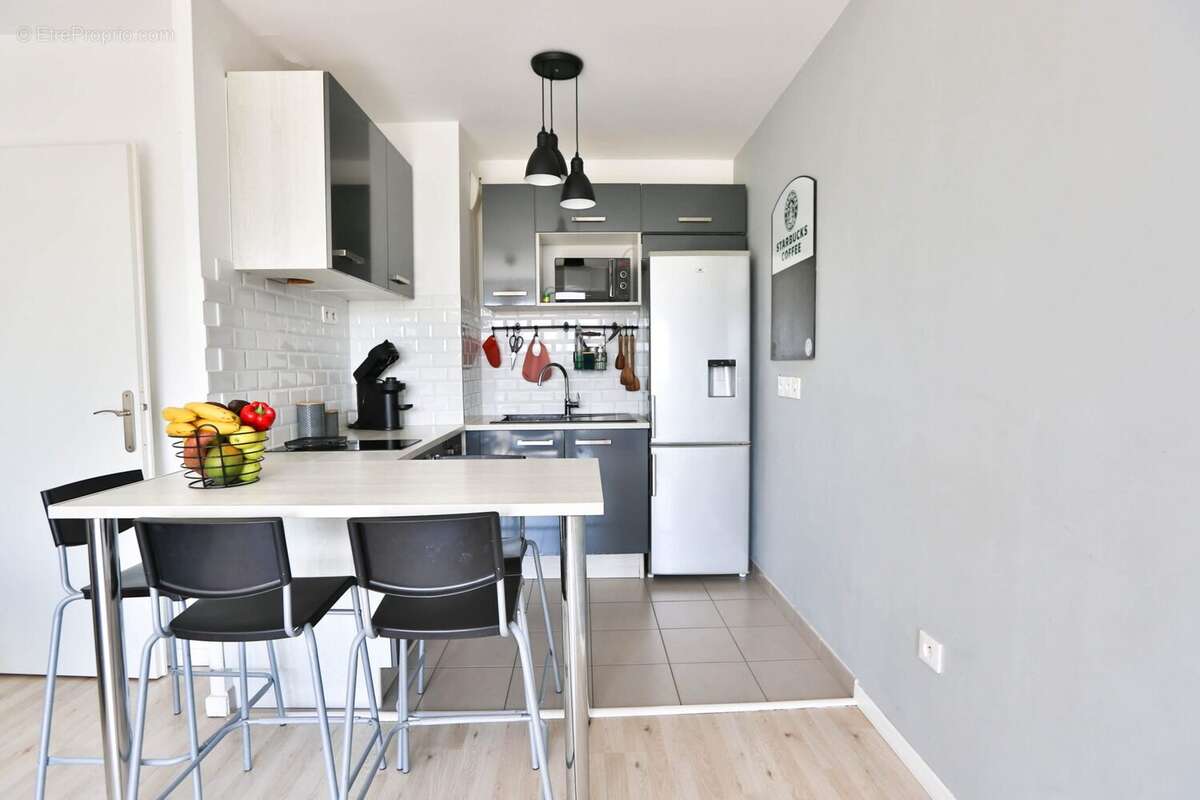 Cuisine 2 F3 Noisy le Grand  - Appartement à NOISY-LE-GRAND