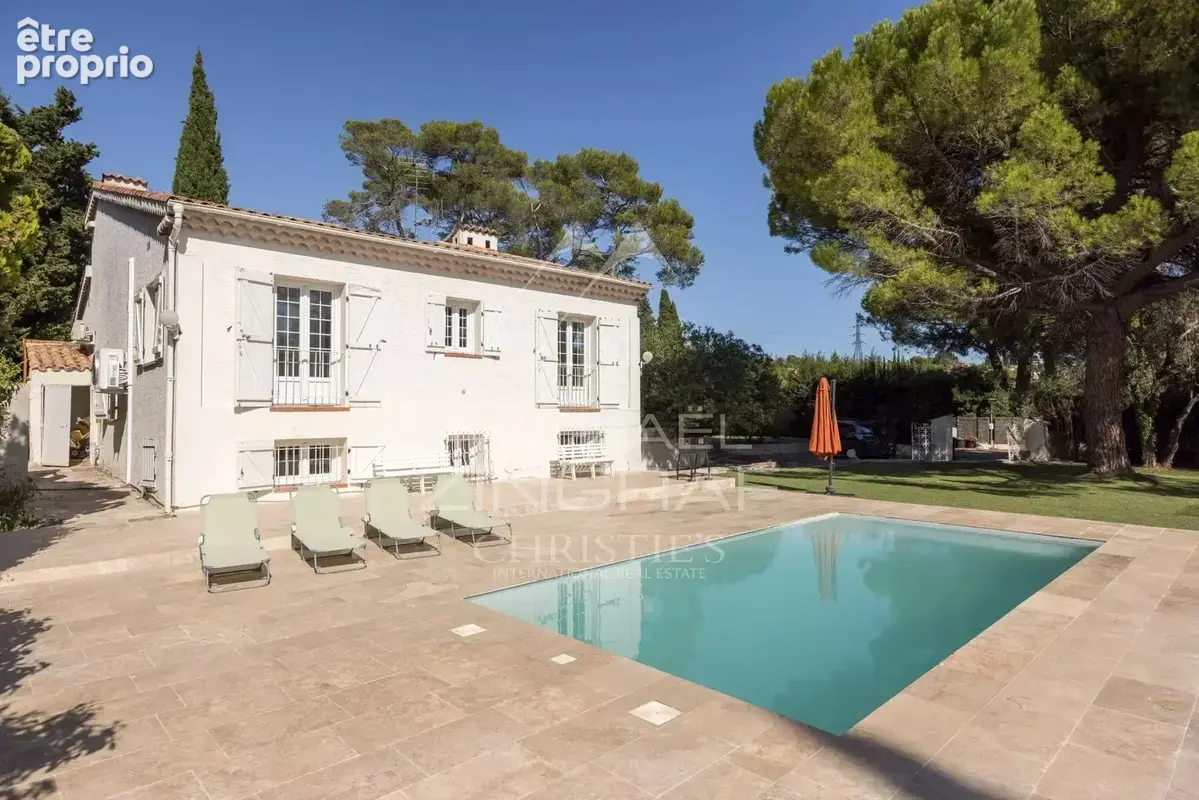 Mougins – Villa familiale avec piscine et court de tennis - photo 2