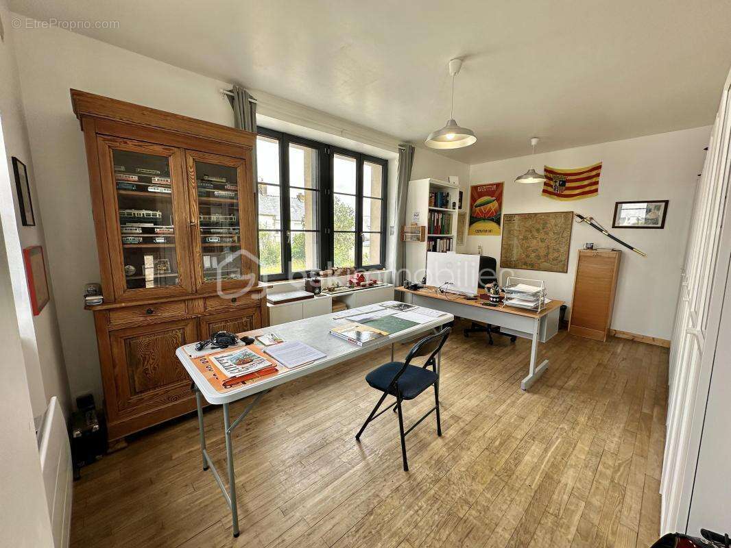 Pouldreuzic – propriété de caractère – 212 m² habitables – jusqu'à 290 m² de potentiel – 3 habitations possibles - photo 18