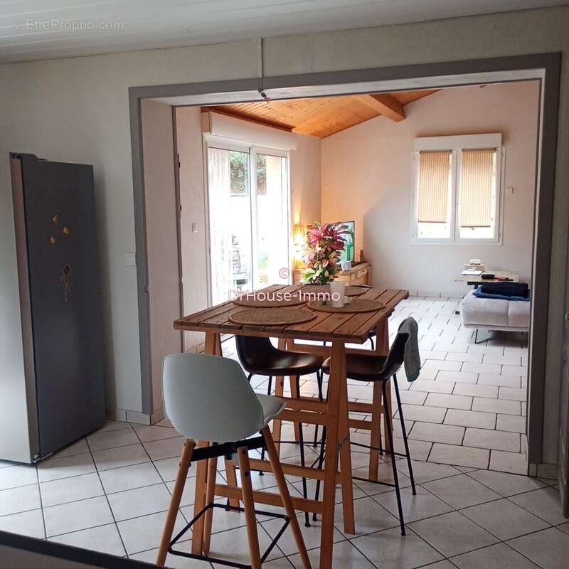 Maison à SAINT-GERMAIN-LAPRADE