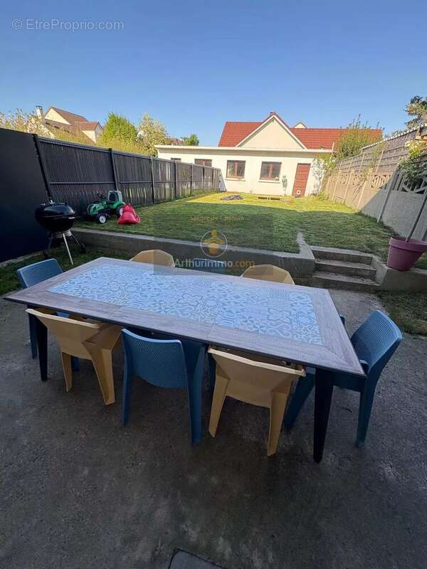 Maison à ORMESSON-SUR-MARNE