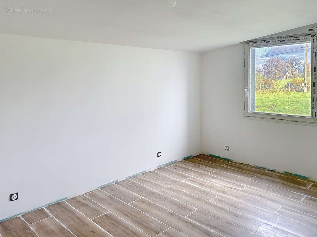 Maison à VILLEDIEU-LES-POELES