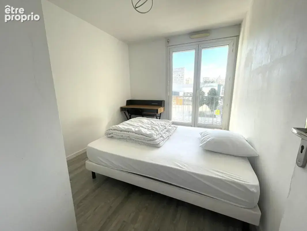 Appartement T4 + Parking - photo 10