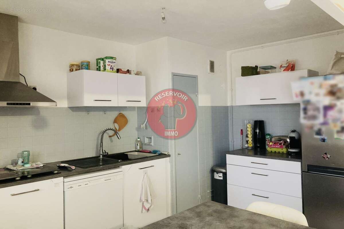 Appartement à CHENOVE