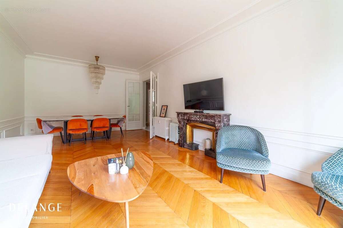 Appartement à PARIS-19E