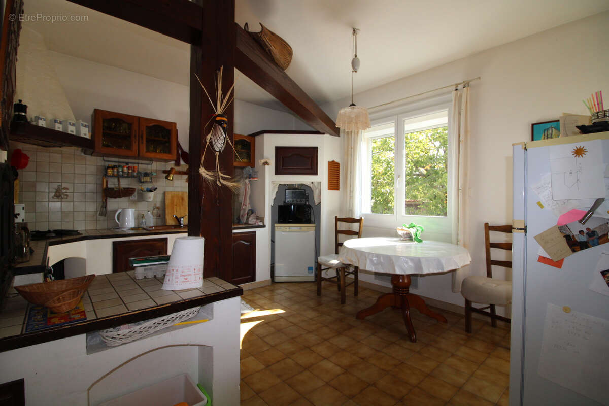 Maison à SAINT-JULIEN-DE-CASSAGNAS