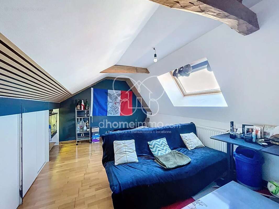 Maison à RAIMBEAUCOURT