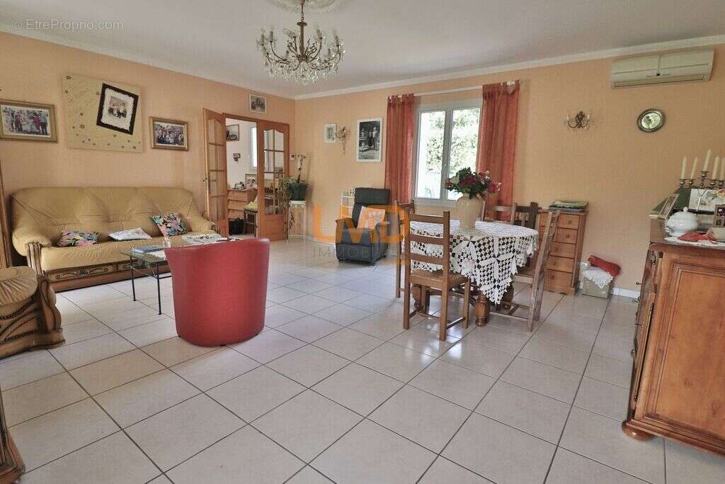 Maison à BRIGNOLES