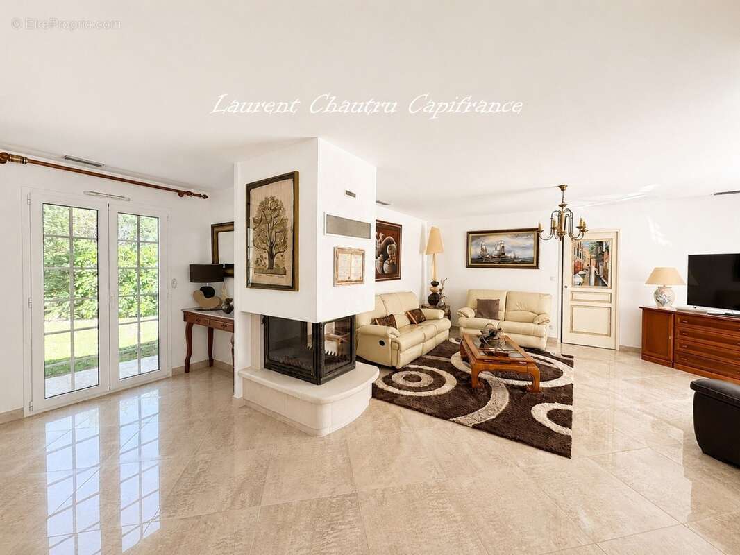 Villa de standing 190m² à SANILHAC (24) - photo 12