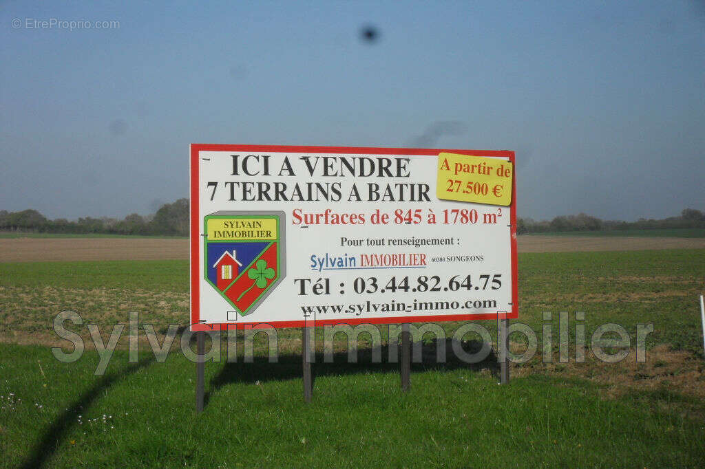 Terrain 1788 m² à Ernemont-Boutavent  - photo 3