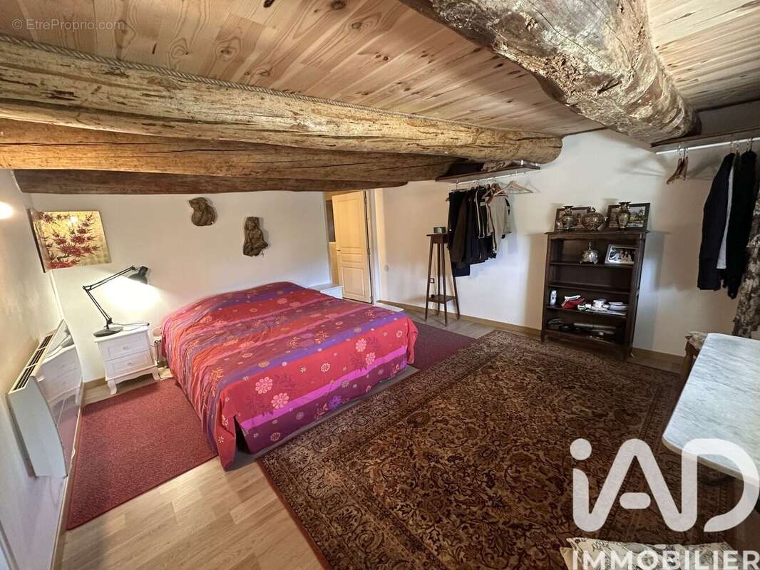 Photo 8 - Maison à CLAVIERES