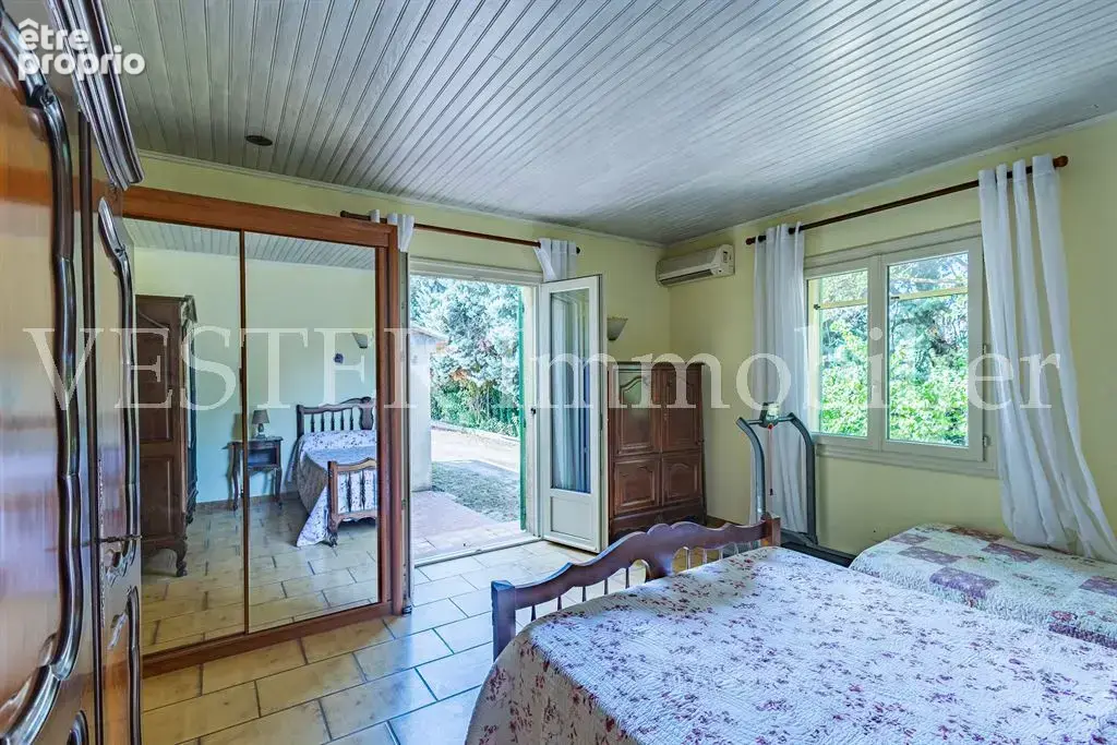 Cavaillon - villa 202 m² - 3641 m² terrain - 4 chambres - piscine - photo 9