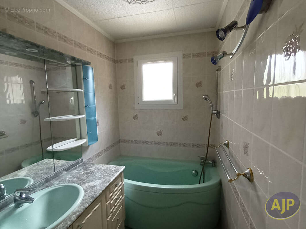 Maison à QUESTEMBERT