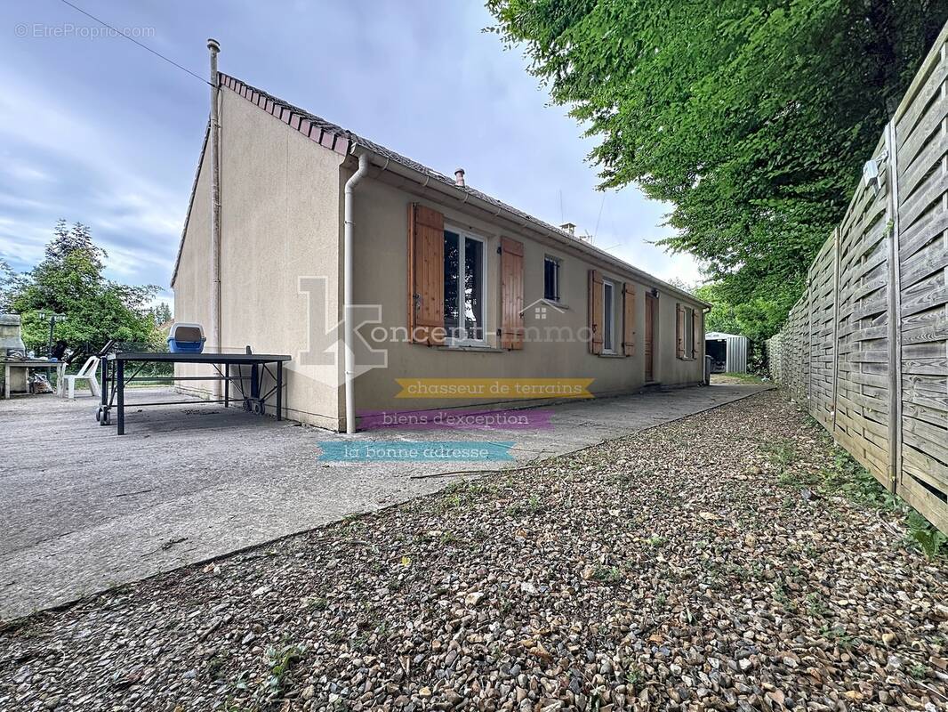 n°1 - Maison à SAINT-JUST-EN-CHAUSSEE