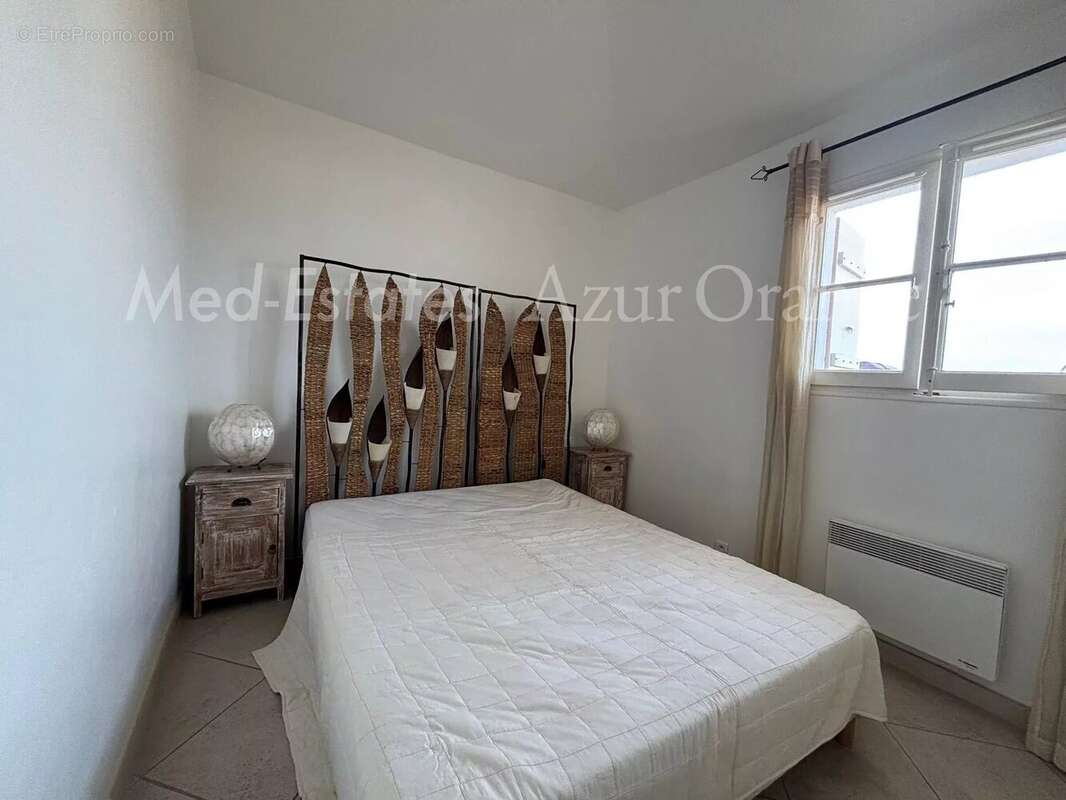Appartement à GRIMAUD