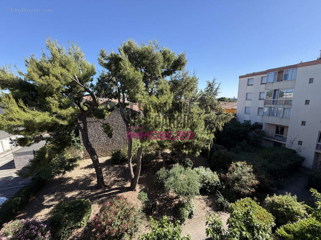 Appartement 78 m² à Carpentras  - photo 2