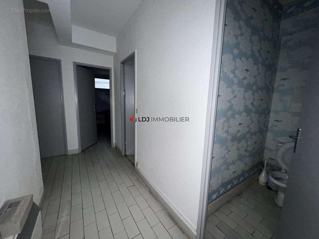 Commerce à AMELIE-LES-BAINS-PALALDA