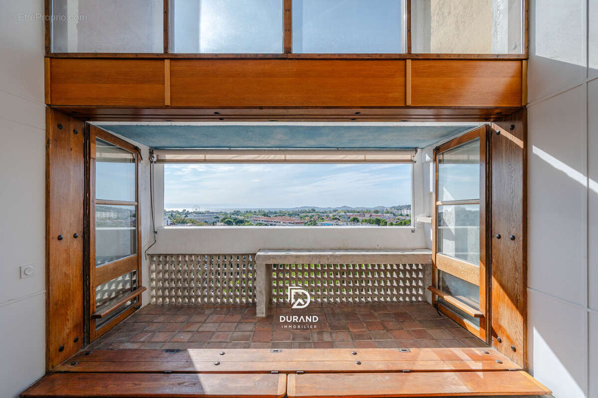 Appartement à MARSEILLE-8E