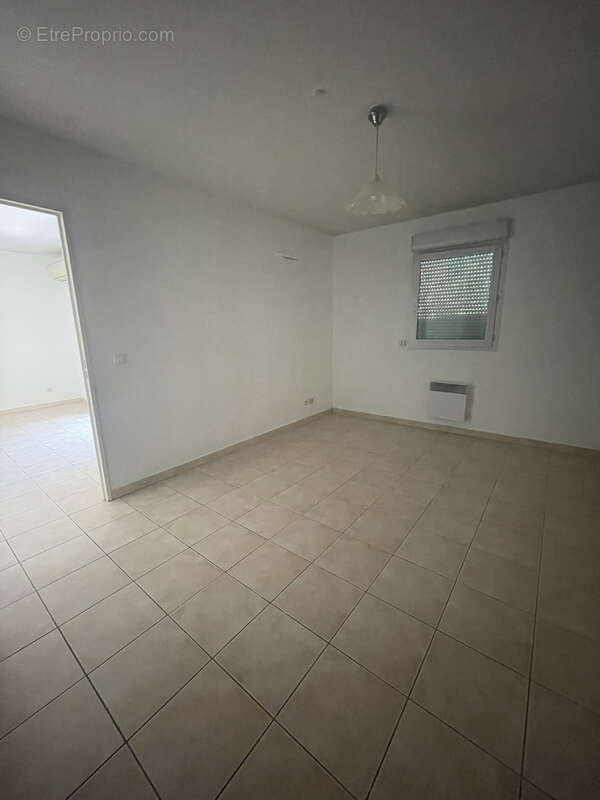 Appartement à LA DESTROUSSE