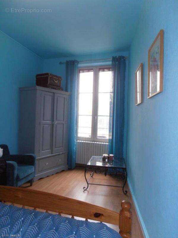 Maison à VILLEFAGNAN