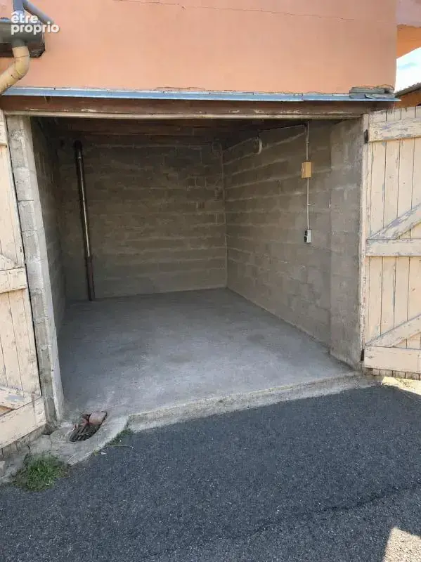 Parking à GIVORS
