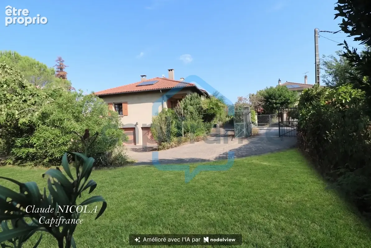 Maison à vendre 7 pièces BOURG DE PEAGE (26) - photo 2