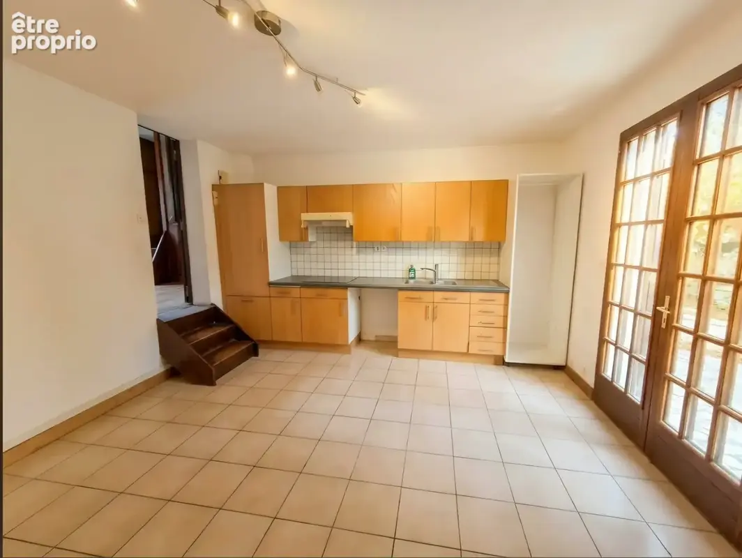 Maison 5 pièces sur 409m2 de terrain - photo 8