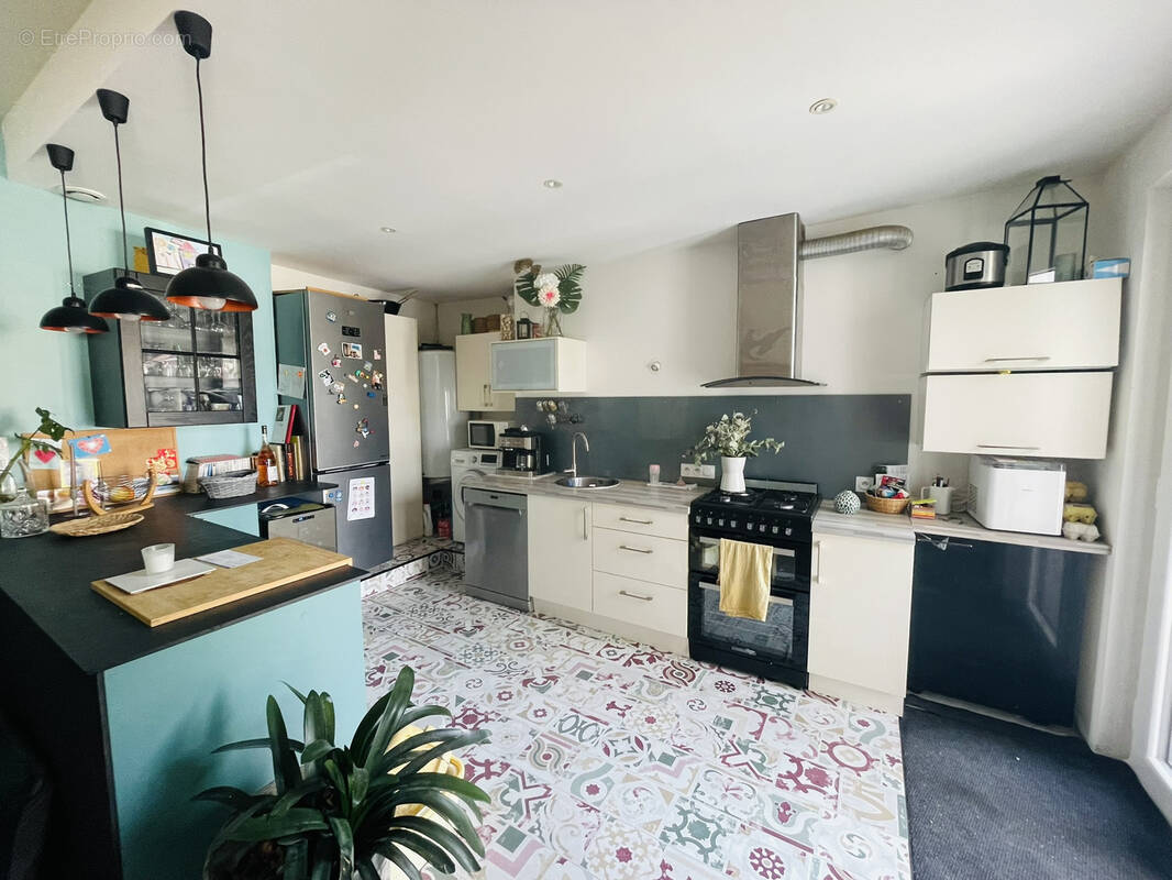 Maison à NEUVILLE-DE-POITOU