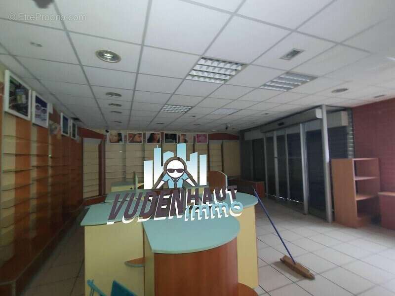 Commerce à COLOMIERS