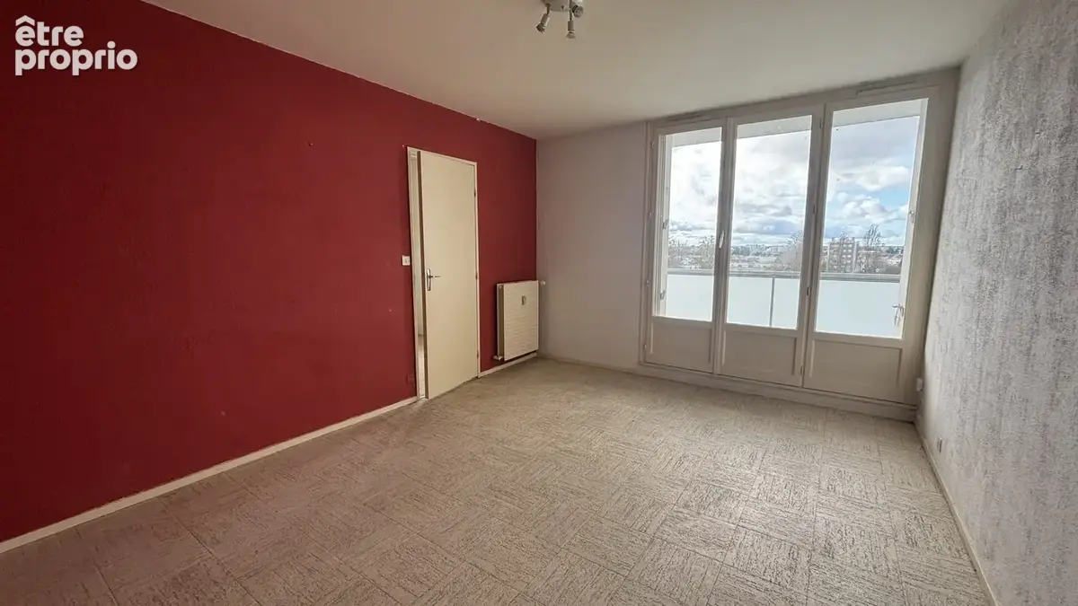Appartement 60 m² à Fleury-Les-Aubrais  - photo 2