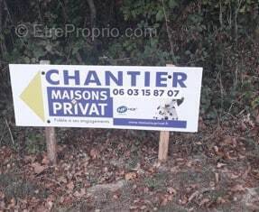 Terrain à LA ROCHE-SUR-YON